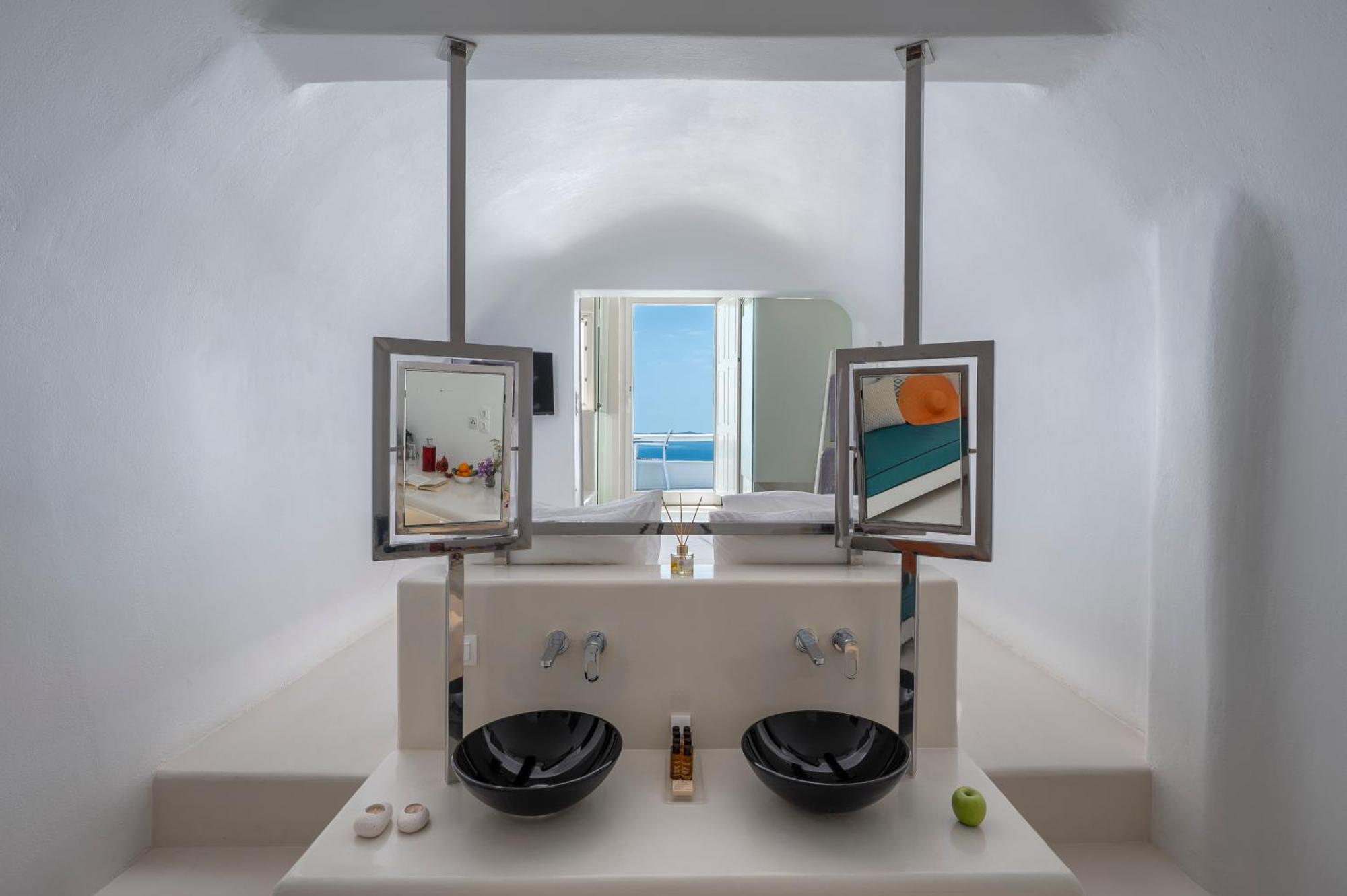 Diamond Luxury Suites Collection Oia  Exterior photo